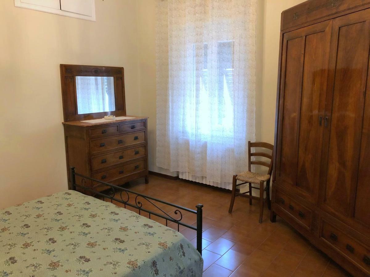 Casa Vacanza Ilia Пеша Экстерьер фото