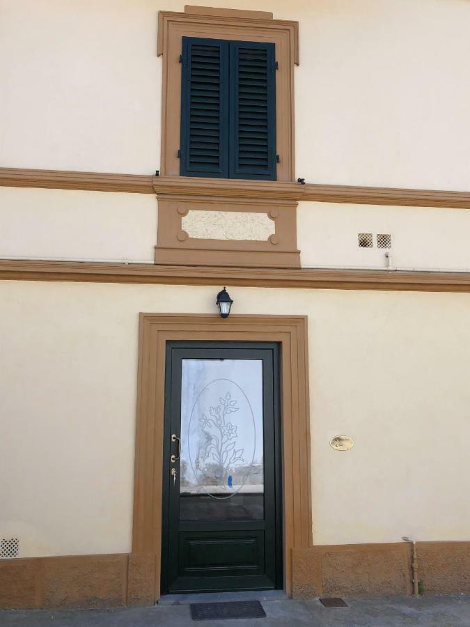 Casa Vacanza Ilia Пеша Экстерьер фото