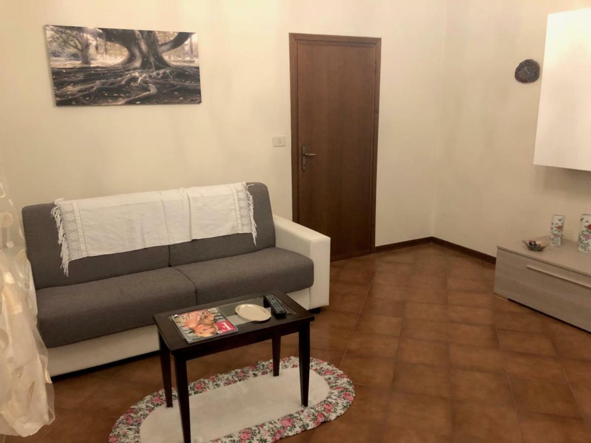 Casa Vacanza Ilia Пеша Экстерьер фото