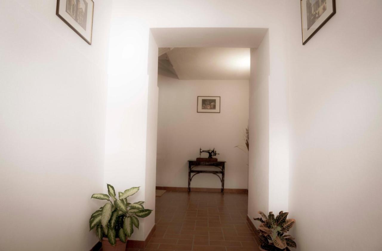 Casa Vacanza Ilia Пеша Экстерьер фото