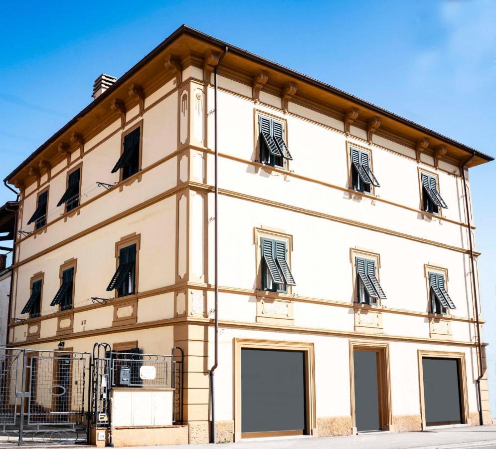 Casa Vacanza Ilia Пеша Экстерьер фото