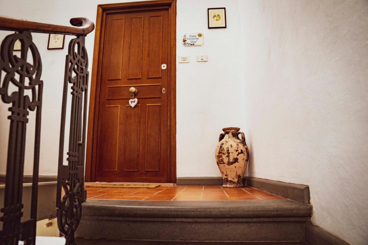 Casa Vacanza Ilia Пеша Экстерьер фото