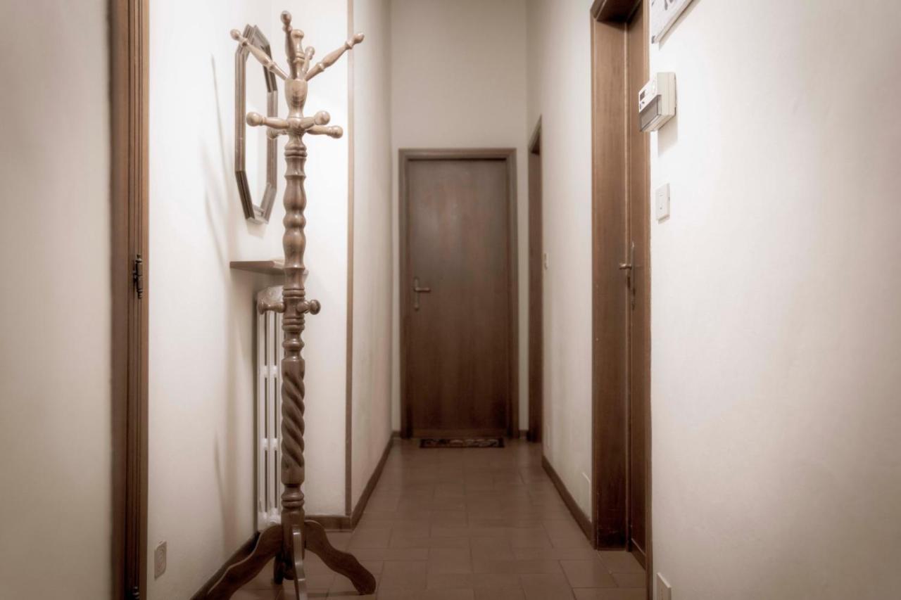 Casa Vacanza Ilia Пеша Экстерьер фото
