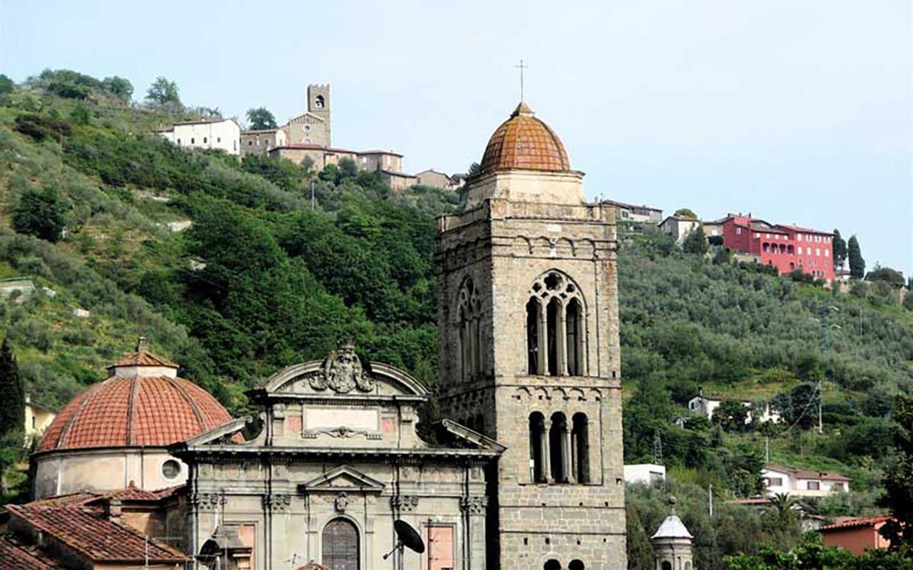 Casa Vacanza Ilia Пеша Экстерьер фото